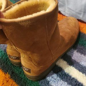 Men's UGG boots